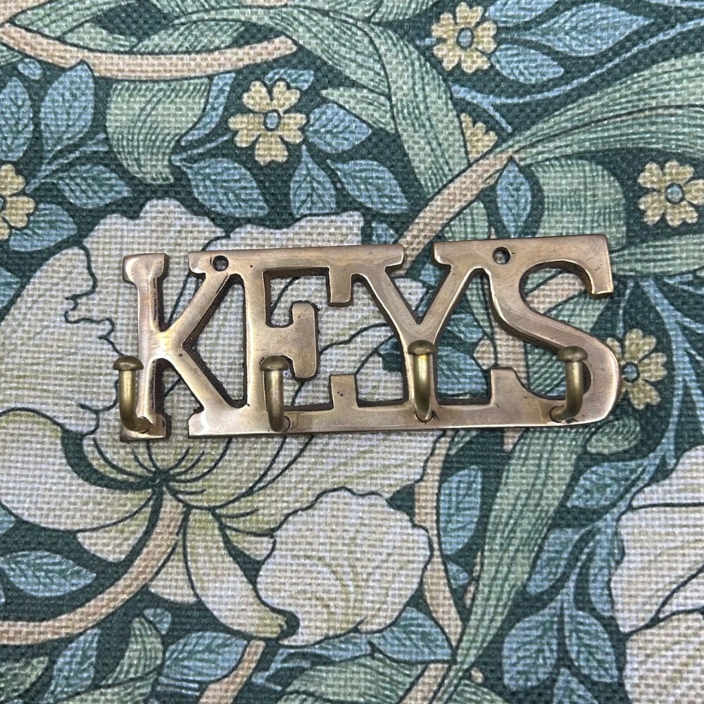 Vintage Brass Key Hook Cottagecore Wall Mount Gold Tone India 4 Hooks - Picture 3 of 11